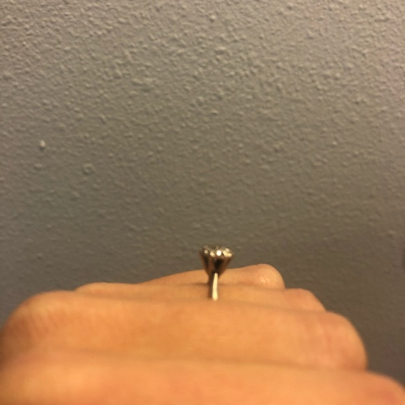 Diamond ring - Picture 4 of 5